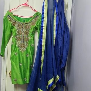 Salwar kameez